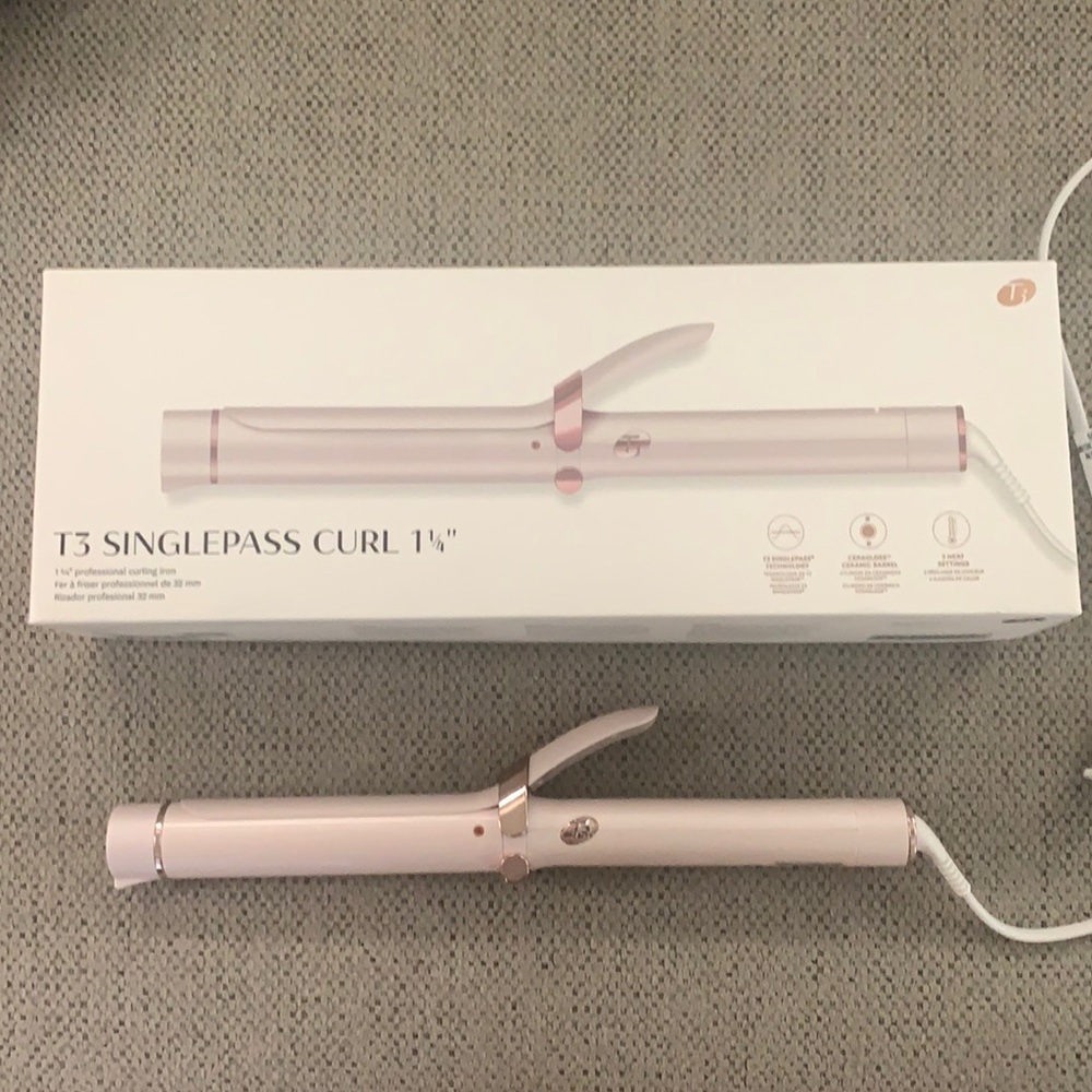 T3 Singlepass 1 1/4” curling iron